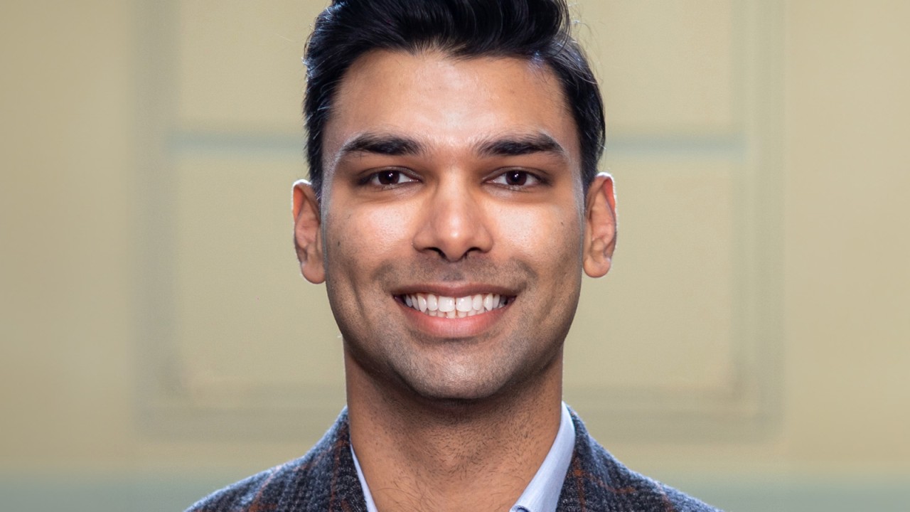 Dr Siddarth Gupta