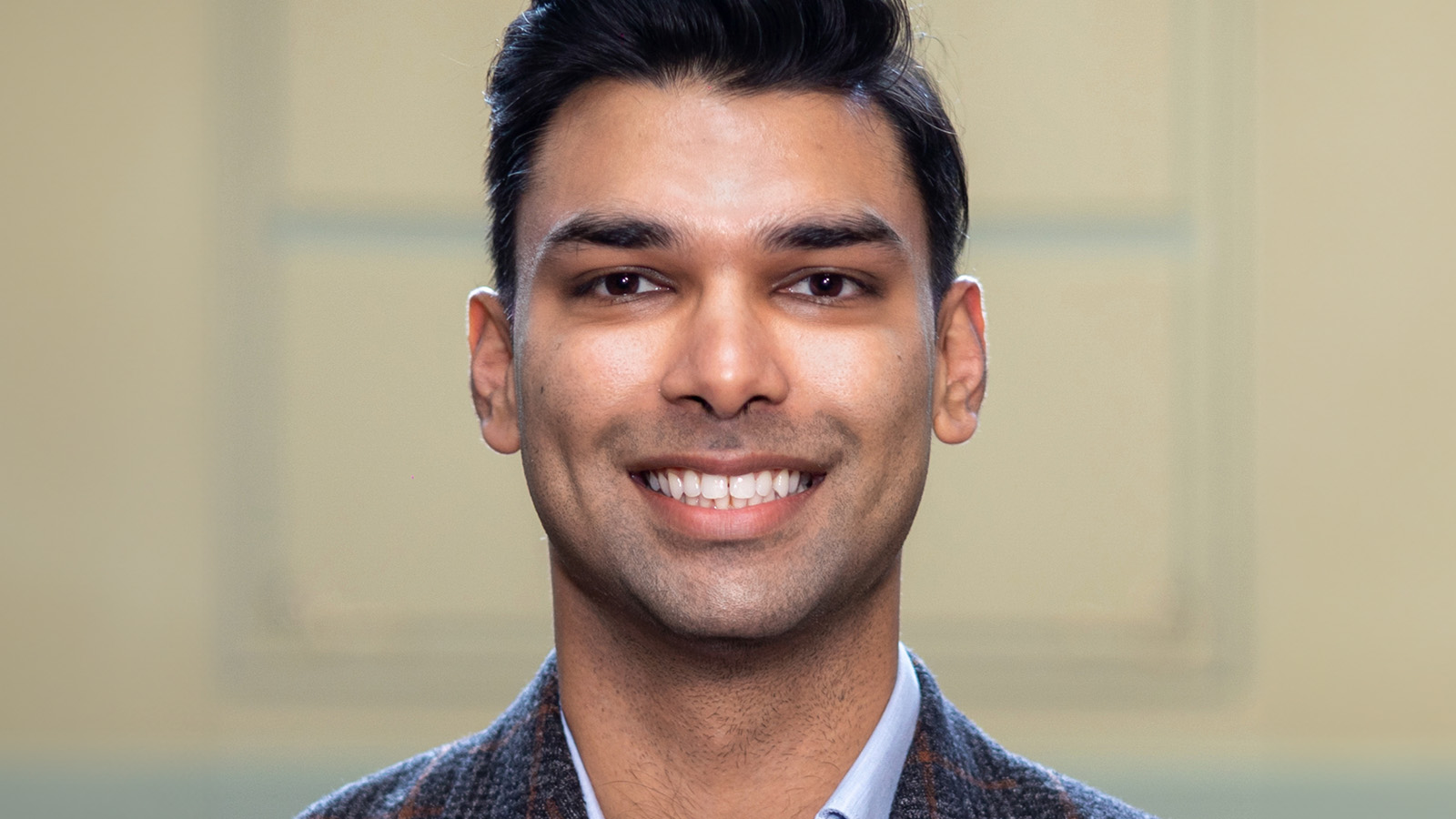 Dr. Siddarth Gupta, UK.